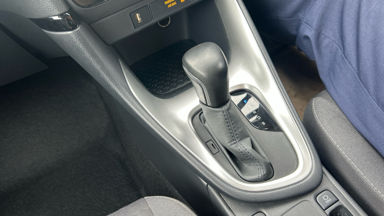 Toyota Yaris 1.5 Hybrid Design 5dr CVT Hybrid Hatchback